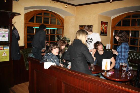 EstaRock Café
