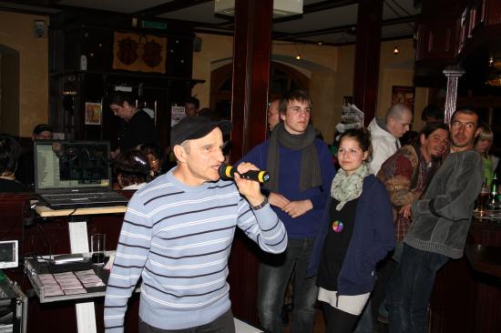 EstaRock Café