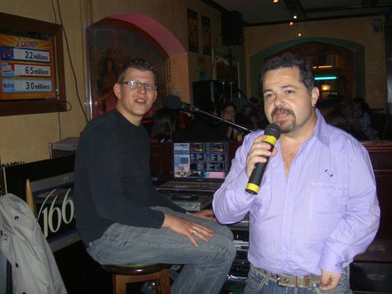 EstaRock Café