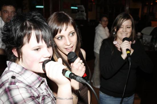 EstaRock Café